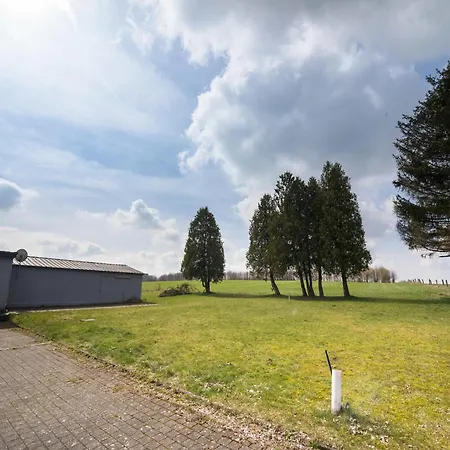 Spacious In With Garden, Cleaning Included